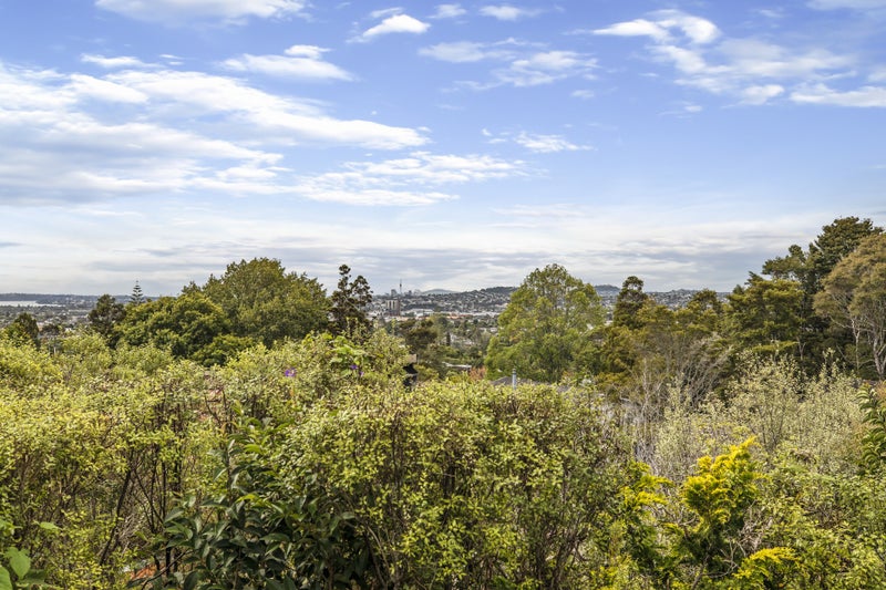 264 Titirangi Road, Titirangi, Auckland - Carousel 2