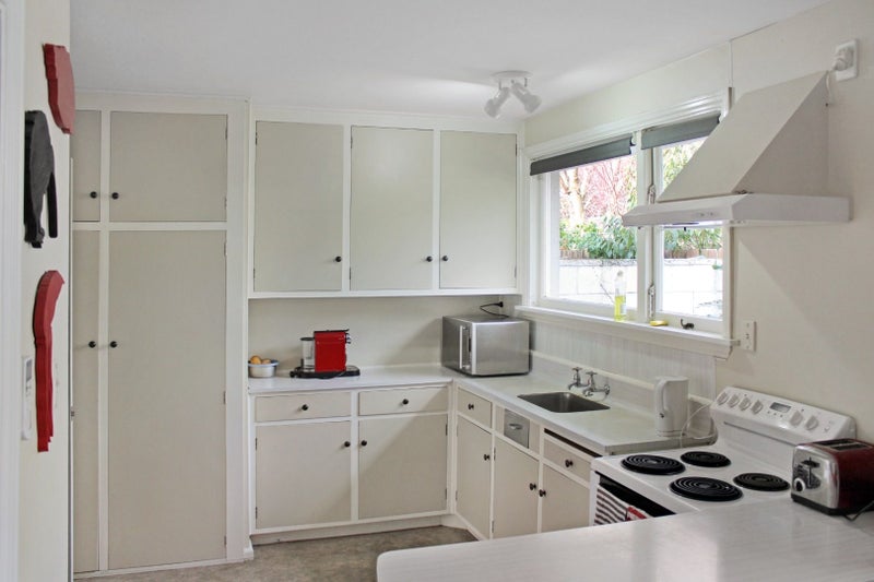 2/2 Farnham Place, Ilam, Christchurch - Carousel 2