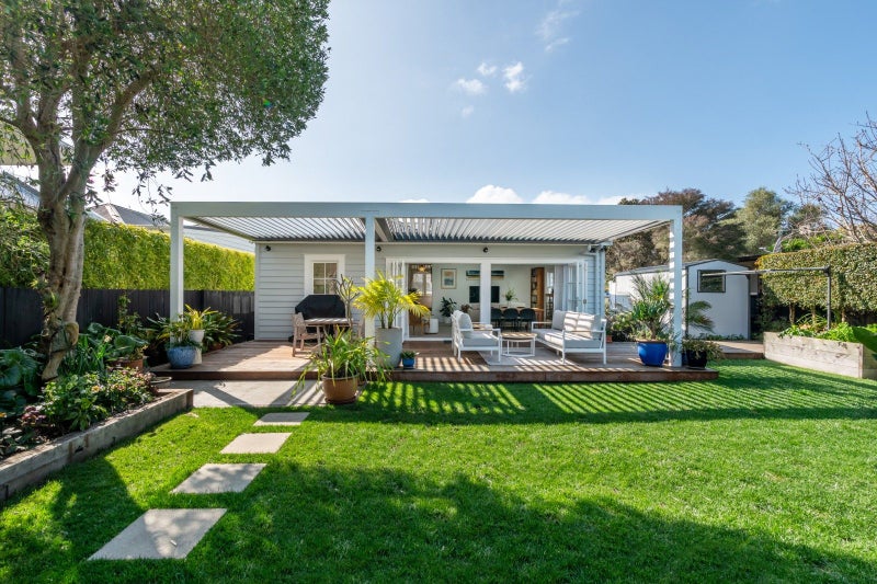 108 Burnley Terrace, Sandringham, Auckland - Carousel 1