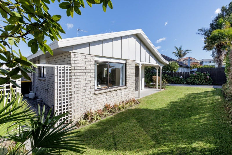 2 Yatton Street, Greerton, Tauranga - Carousel 2