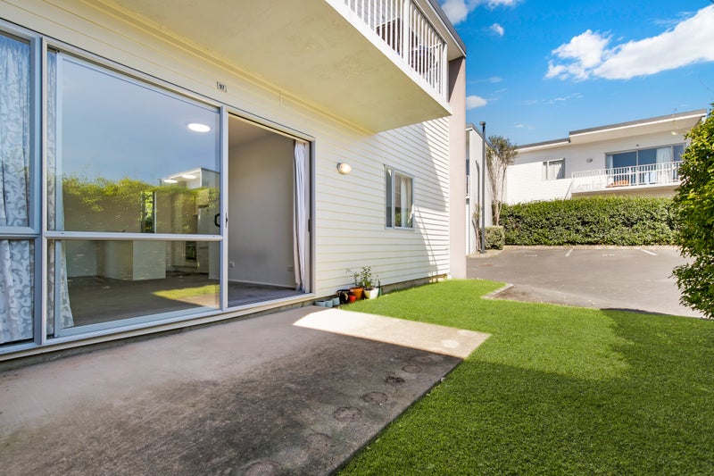 97/7 Kelvin Hart Drive, East Tamaki, Auckland - Carousel 1