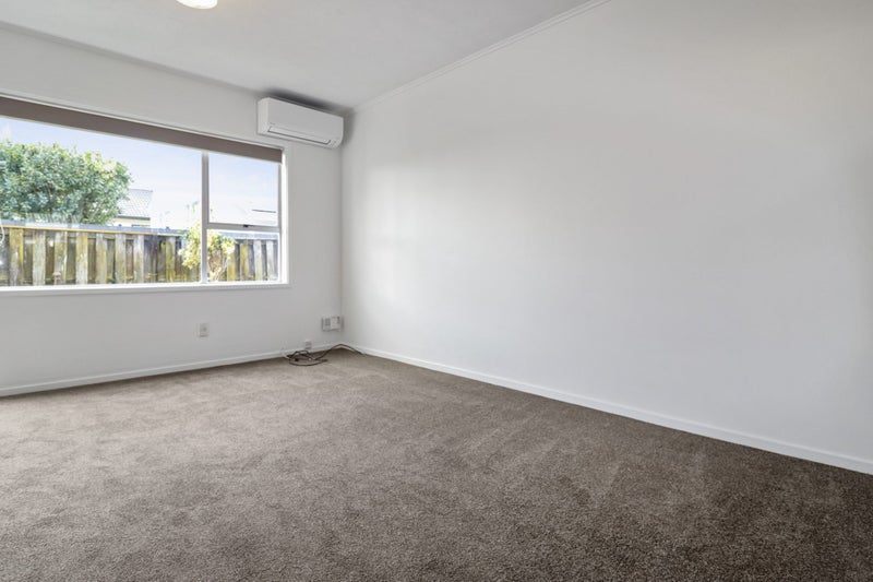 3/8 Lorraine Avenue, Owairaka, Auckland - Carousel 2