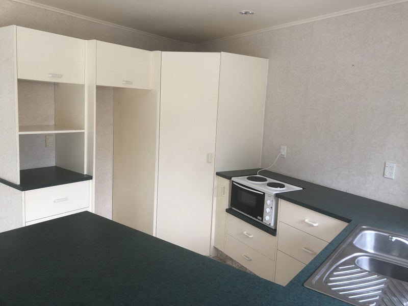 4 Thornton Place, Melville, Hamilton - Carousel 2