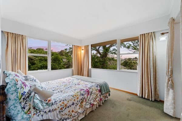 30 Heathcote Road, Castor Bay, Auckland - Carousel 12
