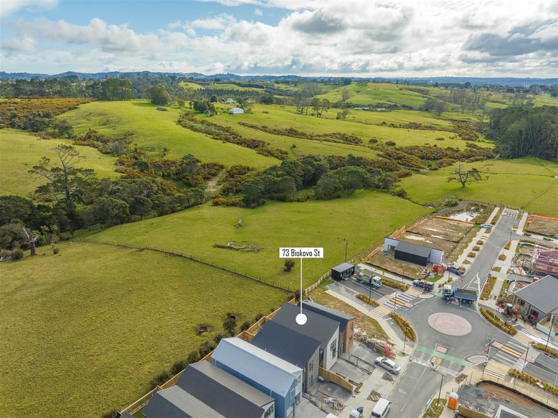 73 Biokovo Street, Massey, Auckland - Carousel 1