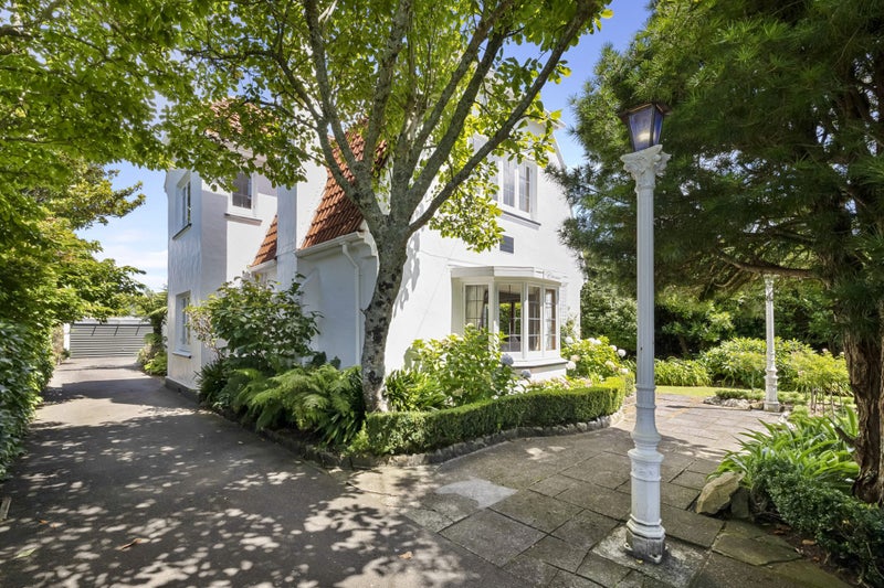 116 Carrington Street, Lower Vogeltown, New Plymouth - Carousel 2