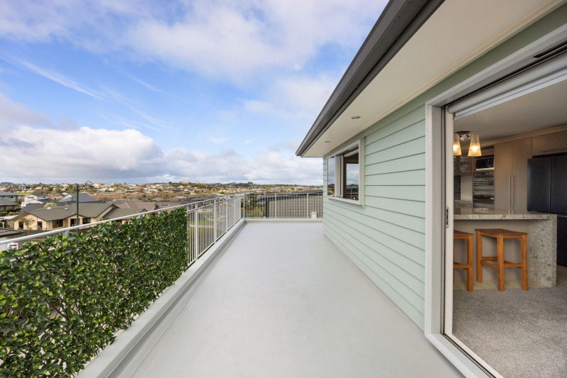 15 Evergreen Rise, Grandview Heights, Hamilton - Carousel 1