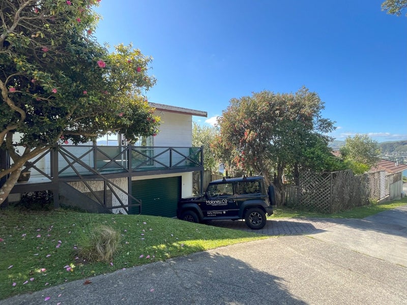 15A Bodmin Terrace, Camborne, Porirua - Carousel 2