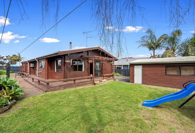 123 Botany Road, Botany Downs, Auckland - Carousel 16