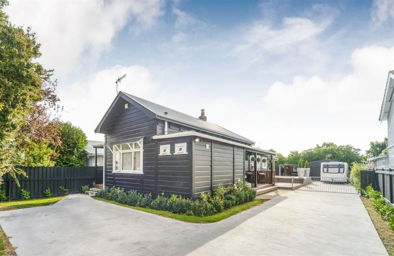 97 Featherston Street, Takaro, Palmerston North - Carousel 1