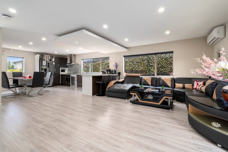 18A Oriana Avenue, Lynfield, Auckland - Carousel 2