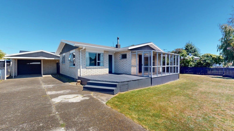 5 Charles Street, Levin, Levin - Carousel 1