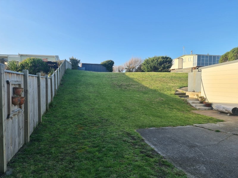 6 Carter Crescent, Foxton Beach, Foxton - Carousel 6
