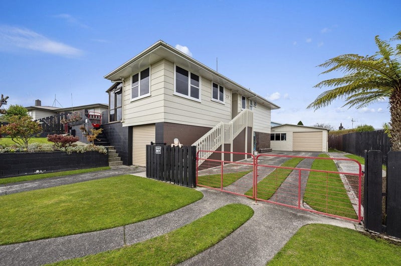 17 Ngatuku Place, Tokoroa, Tokoroa - Carousel 2