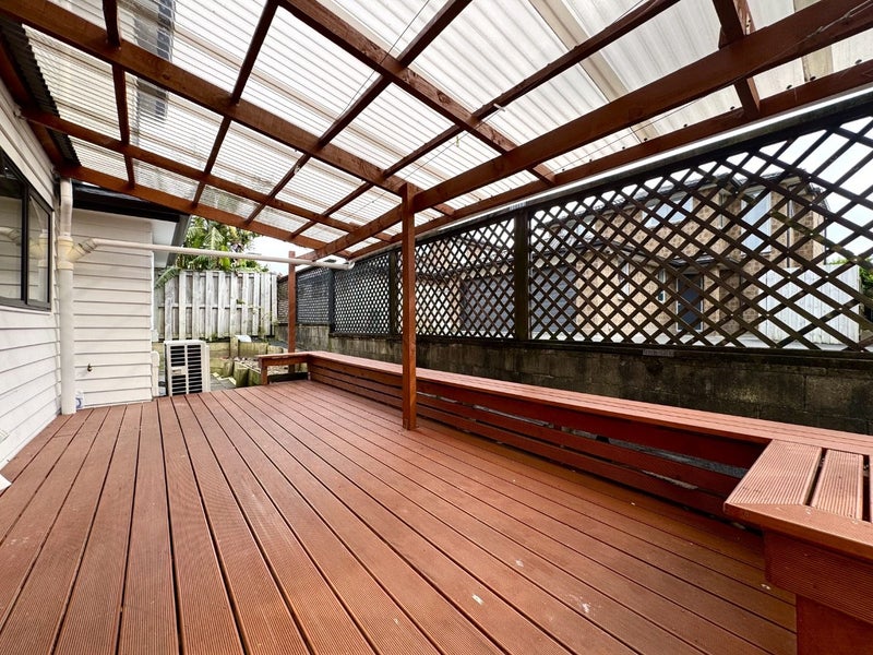 13A Blue Spur Way, Glendene, Auckland - Carousel 12