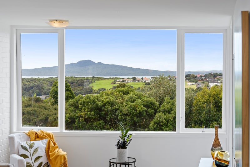 5/76 Coates Avenue, Orakei, Auckland - Carousel 2