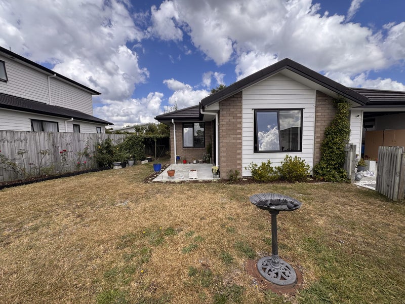 31 Maanihi Drive, Rototuna North, Hamilton - Carousel 11