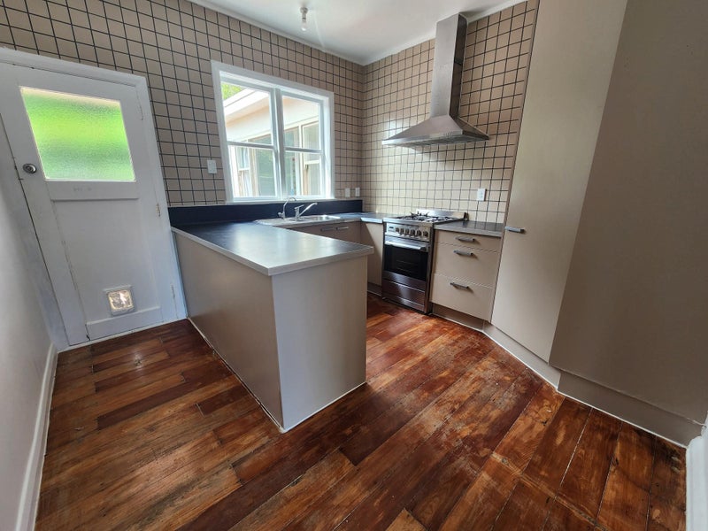 27 Chesterton Street, Johnsonville, Wellington - Carousel 2