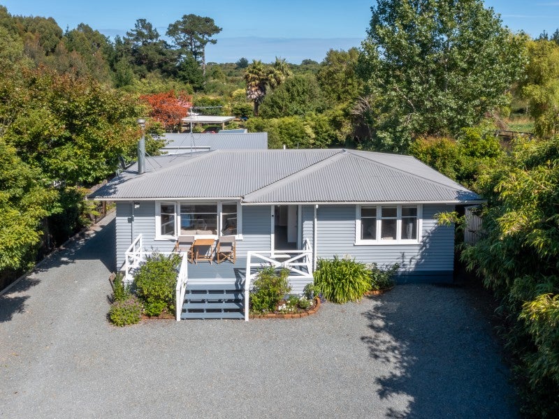 190 Main Road South, Raumati South, Paraparaumu - Carousel 1