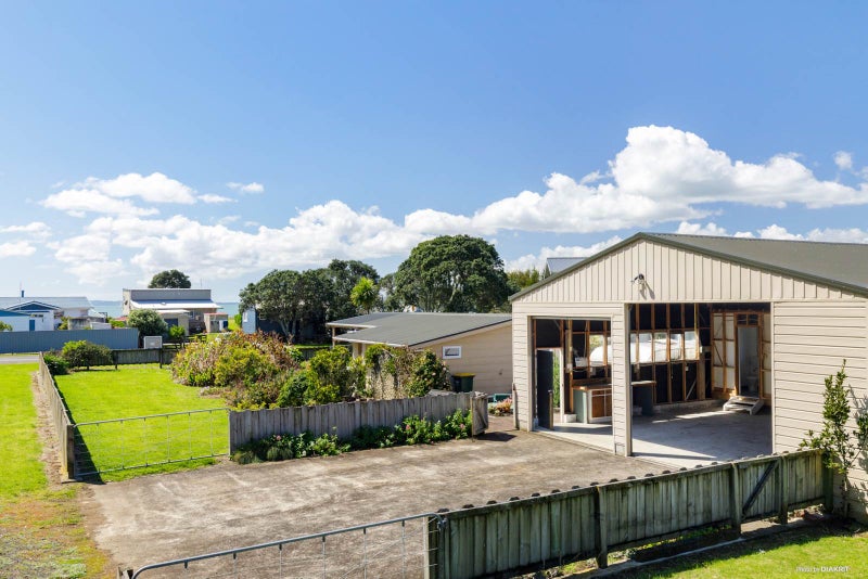 321 Big Bay Road, Manukau Heads, Āwhitu - Carousel 1