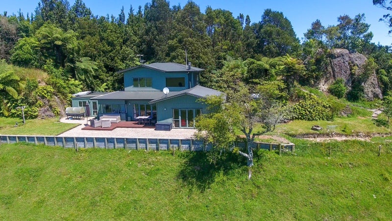 89 Kaharoa Road, Rotorua - Carousel 24