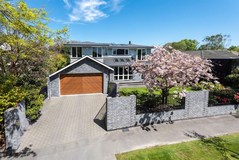 4 Winslow Street, Burnside, Christchurch - Carousel 1