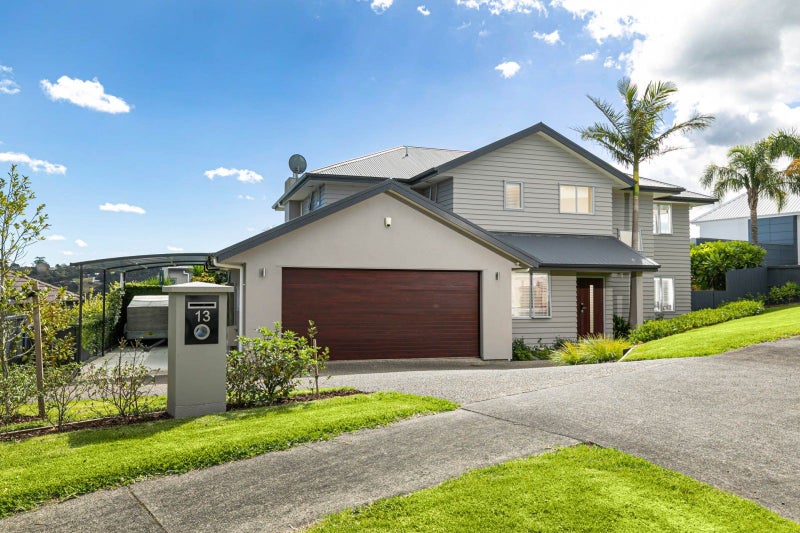 13 Rangi Avenue, Schnapper Rock, Auckland - Carousel 2
