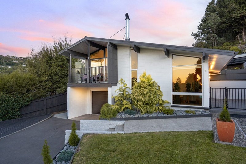 7 Roseneath Place, Cashmere, Christchurch - Carousel 1