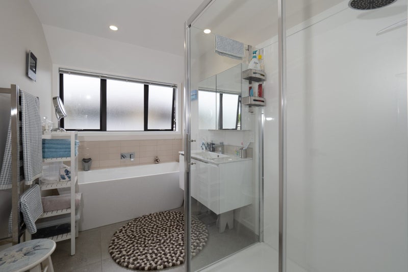 131 WALNUT AVENUE, Allenton, Ashburton - Carousel 2