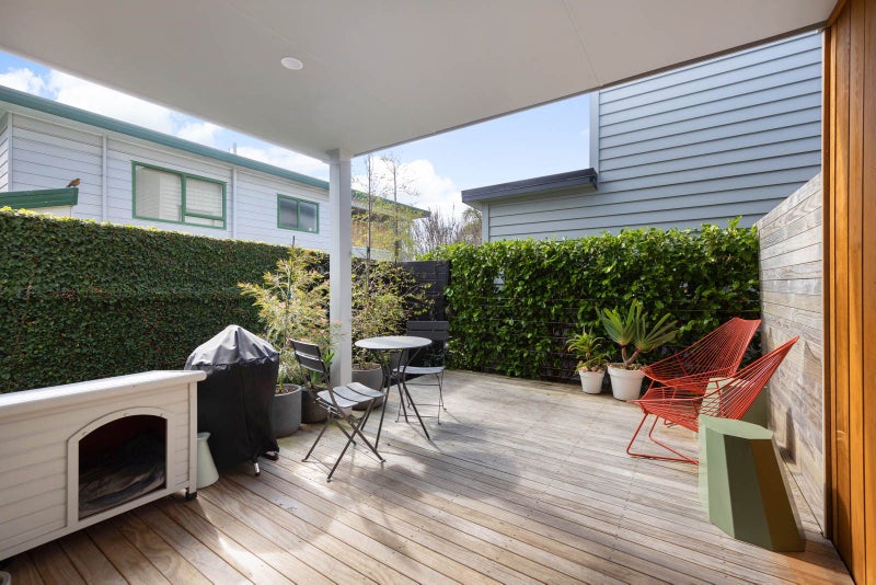 125C Point Chevalier Road, Point Chevalier, Auckland - Carousel 2