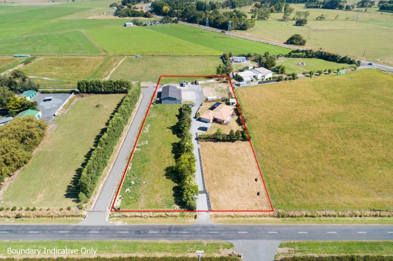 28 Aranui Road, Palmerston North - Carousel 1