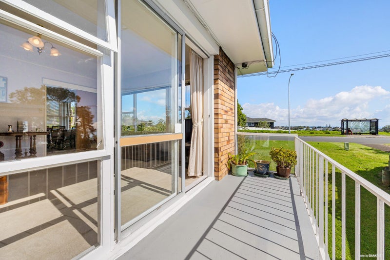 2/255 St Johns Road, Meadowbank, Auckland - Carousel 2