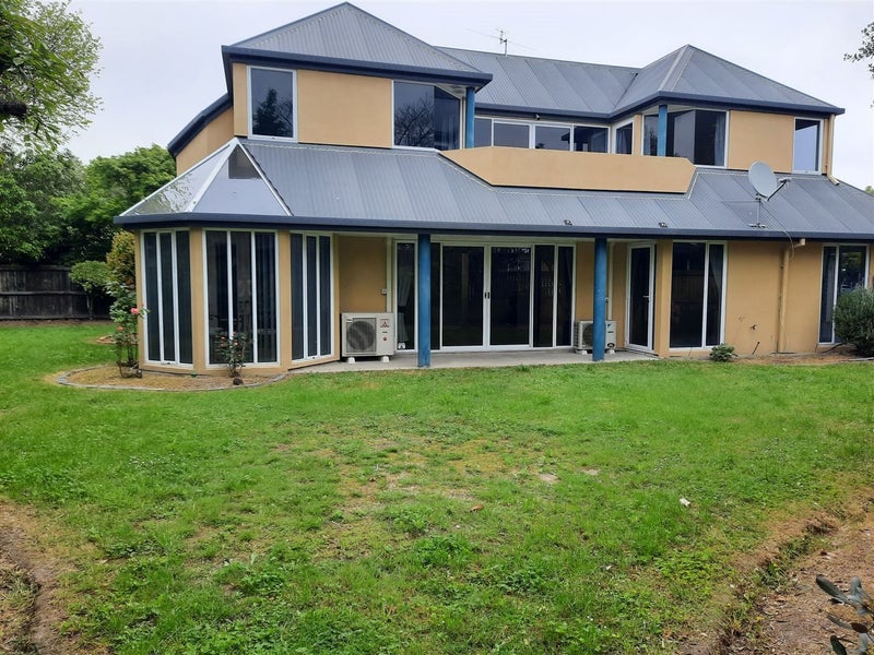 32 Huntingdon Place, Avonhead, Christchurch - Carousel 2