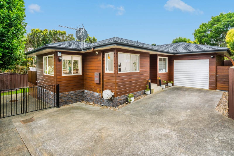 2/52 College Road, Northcote, Auckland - Carousel 1