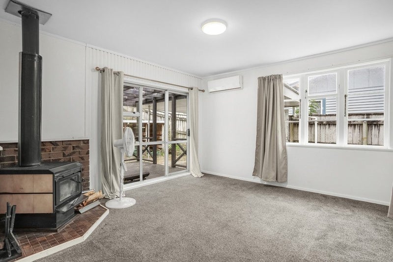 55 Hair Street, Wainuiomata, Lower Hutt - Carousel 2