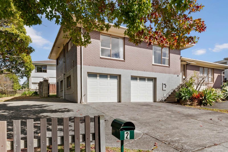 2 Kyeemagh Street, Botany Downs, Auckland - Carousel 2