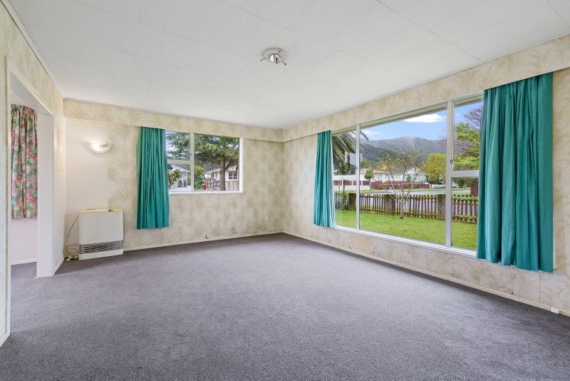 48 Meremere Street, Wainuiomata, Lower Hutt - Carousel 20