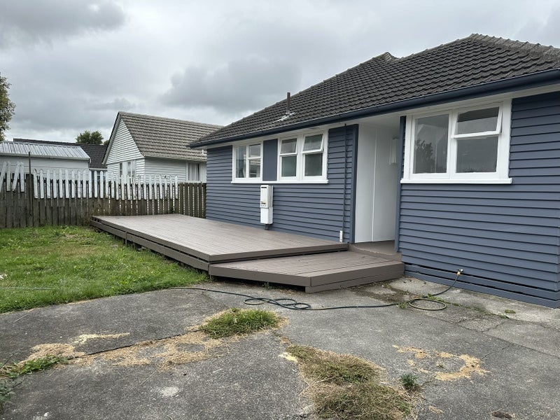 5 Yeats Crescent, Fairfield, Hamilton - Carousel 13