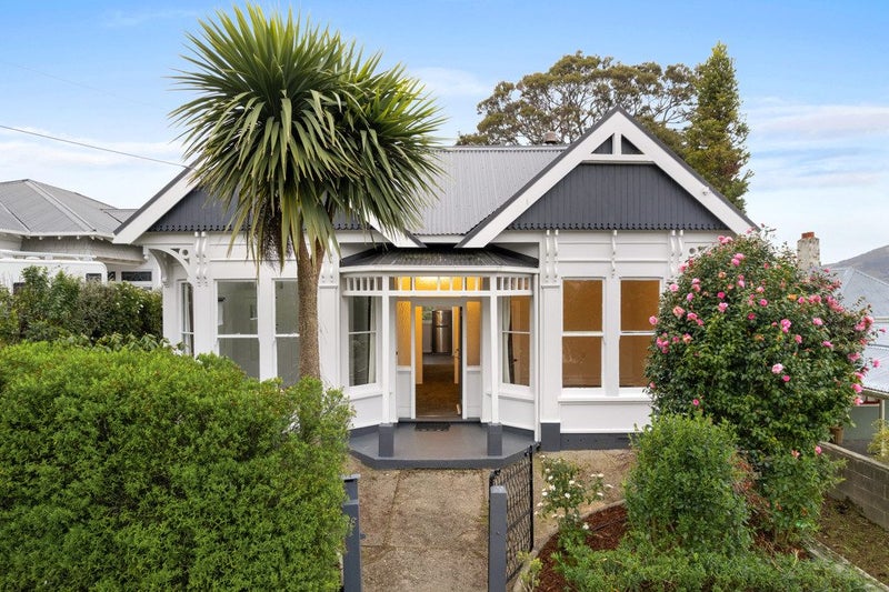 48 Cannington Road, Maori Hill, Dunedin - Carousel 1