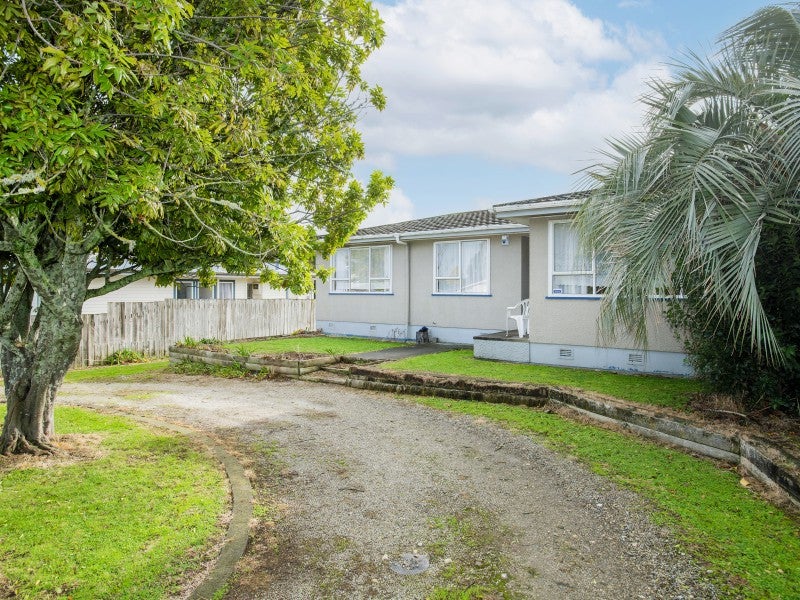 18 Einstein Street, Outer Kaiti, Gisborne - Carousel 1