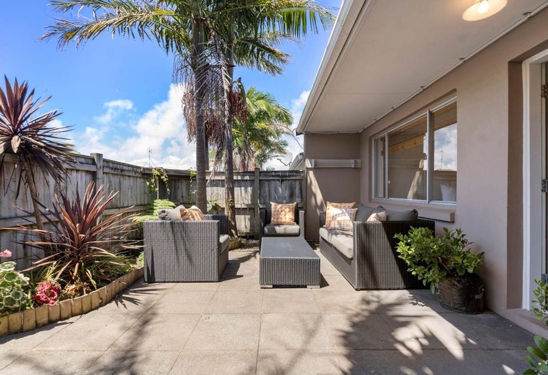 2/28 William Bond Street, Stanley Point, Auckland - Carousel 8