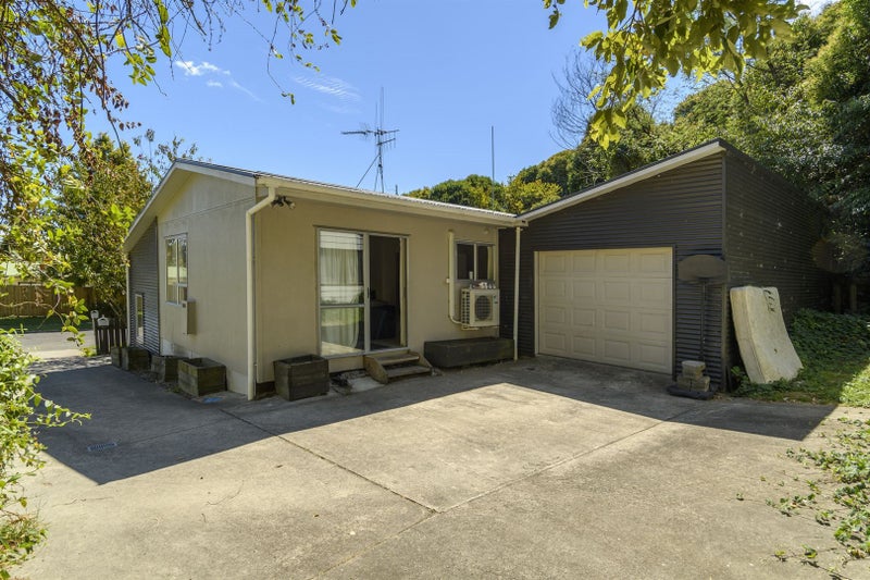 57A Dingadee Street, Welcome Bay, Tauranga - Carousel 2