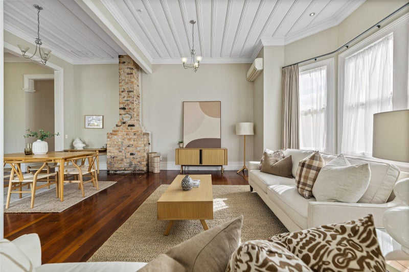 311 River Road, Claudelands, Hamilton - Carousel 1