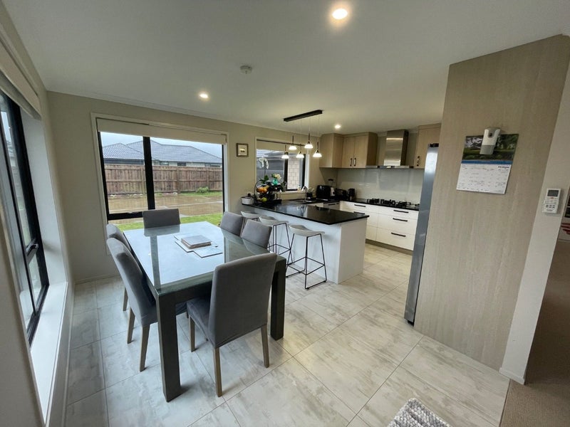 20 Piharau Crescent, Hurdon, New Plymouth - Carousel 2