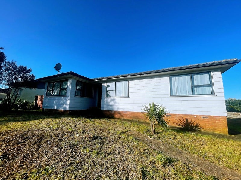 9 Staverton Crescent, Mangere, Auckland - Carousel 2