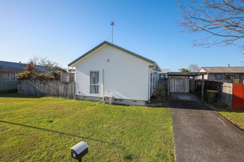 10 Penney Green, Nawton, Hamilton - Carousel 2