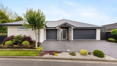 1 Ferdinand Terrace, Yaldhurst, Christchurch - Carousel 1