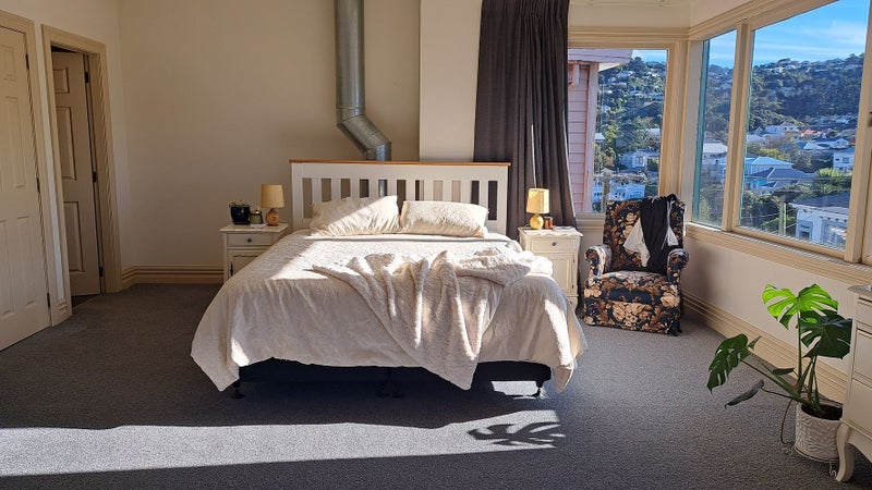 8 Dawson Street, Berhampore, Wellington - Carousel 25