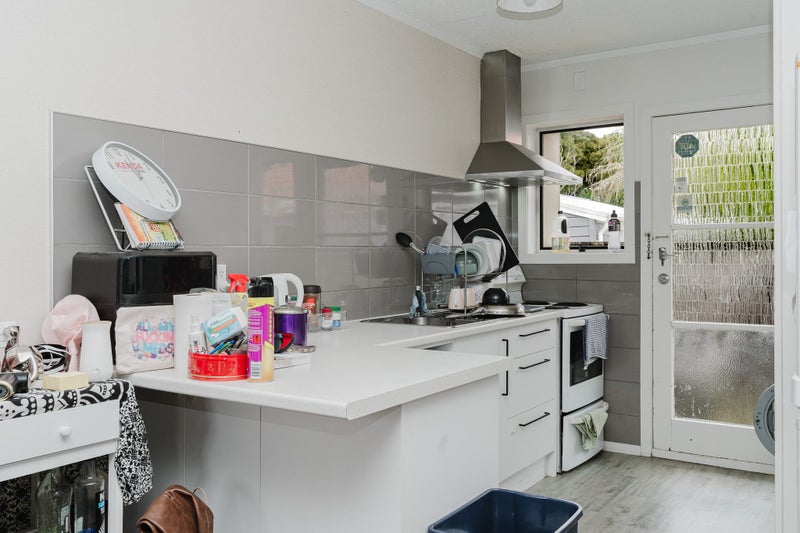 30A Walsh Street, Forest Lake, Hamilton - Carousel 2