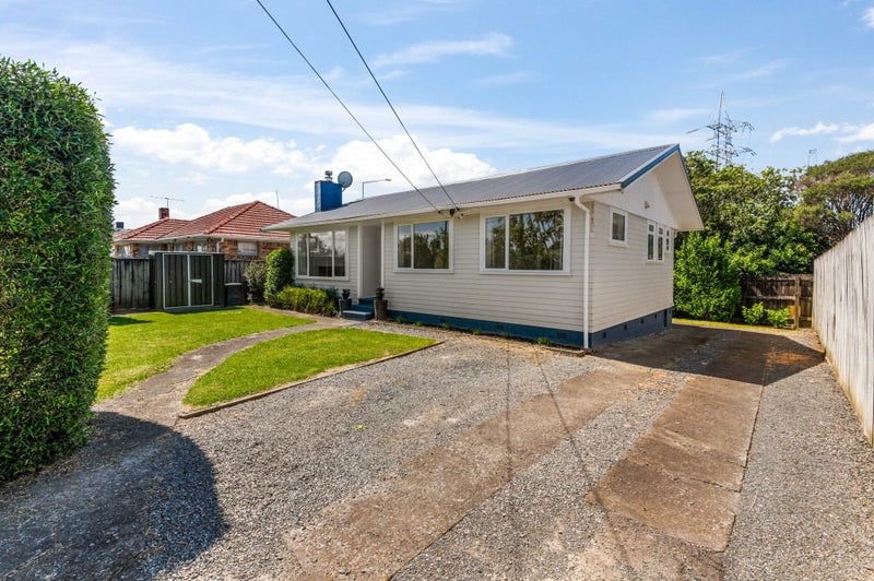 31 Wymondley Road, Otara, Auckland - Carousel 15